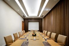 PHÒNG HỌP ALPINA - VANDA HOTEL ĐÀ NẴNG | KHÔNG GIAN HỌP CAO CẤP RIÊNG TƯ